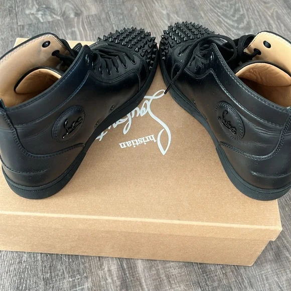 Christian Louboutin spike flat men’s sneakers - Picture 5 of 9